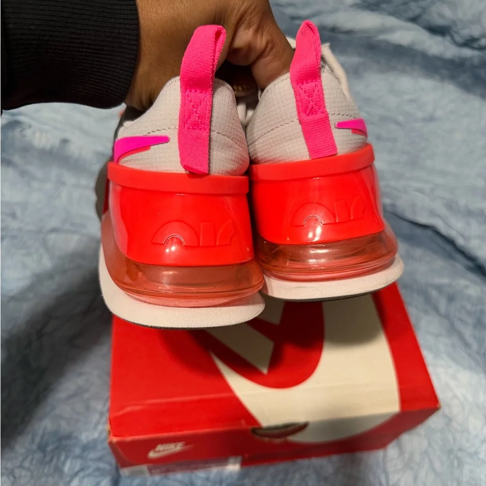 Nike Women's Sneakers - White and Pink - Picture 2 of 4